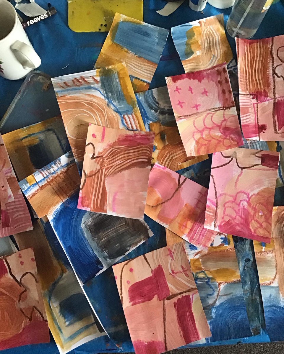 BRhonnie's tweet photo. Doing #fodderchallenge, one of about 4 mixed media classes I’m doing over the next fortnight. One of the classes really resonated. Paint large pieces of paper with random marks then cut up for collage. https://t.co/ka2xsJ1DTY