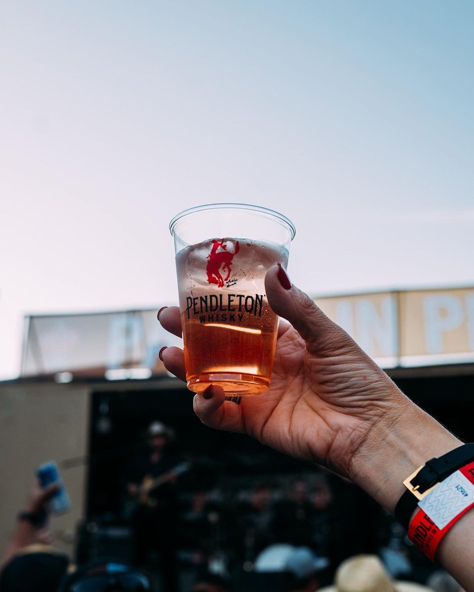 PendletonWhisky's tweet photo. The stage is set, the gates are open, and the whisky is pouring. Welcome to the 2022 #PartyinPendleton! Time to put a drink in your hand and enjoy the best music party of the year.
#partyinpendleton #pendletonwhiskymusicfest #pendletonwhisky https://t.co/9HLlN7BEvI