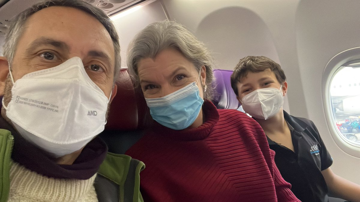 JamesHumbers's tweet photo. Flying back to Sydney to join #MISTEC after an amazing day seeing the kids perform with so many superstars yesterday! Such proud parents! https://t.co/dxlskmdYK4