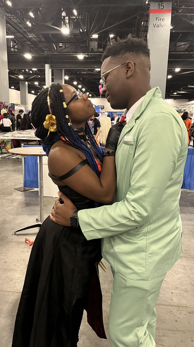 _Efezey's tweet photo. Some cosplay spam for y’all #supercon #supercon2022 #anime #manga #spyfamily https://t.co/ZnfLOkIG6o
