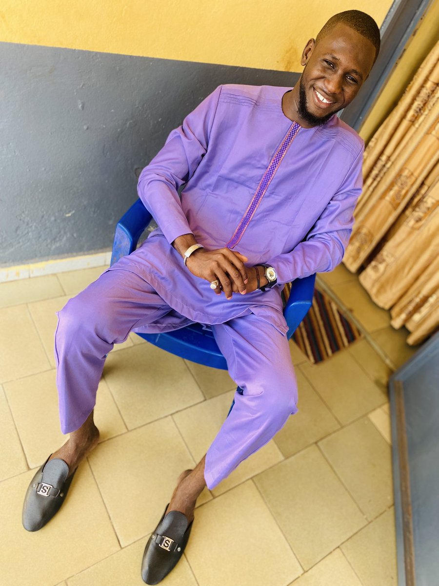 BangalyPapus's tweet photo. ALLAH nous accorde Pleines d'années à fêter dans de merveilleuses conditions. 
Bonne fête à toutes et tous les musulmans. 
Paix et pain dans notre Pays à nous tous.
#Alhamdoulilah 

#It's me
Bangaly Papus https://t.co/SopsxMCs0i