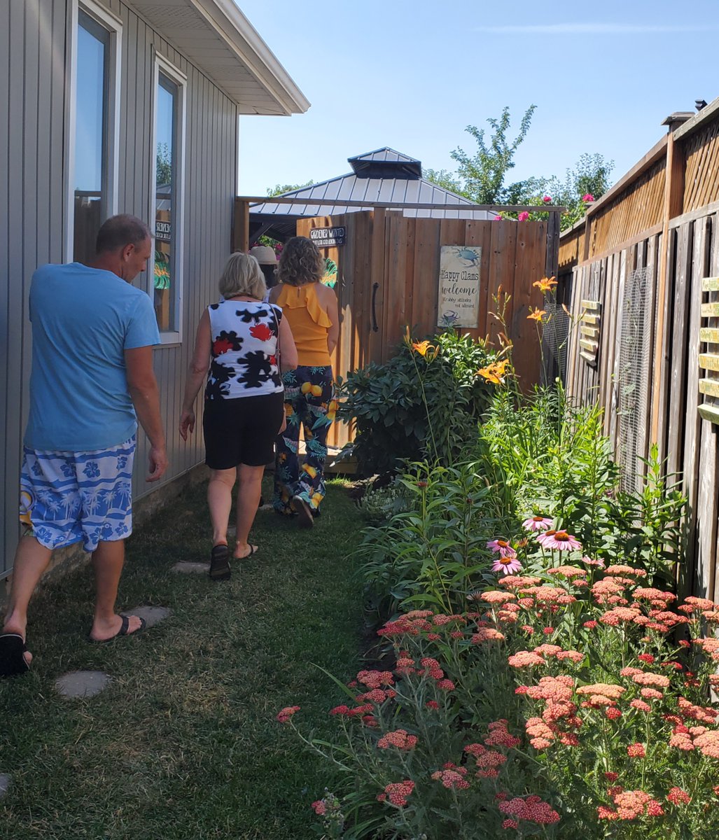 The Secret Garden of Milton Tour is tomorrow Sunday!
Free muffin &amp; coffee from Springridge Fam, enjoy 20% discount from Crawford Nursery and a chance to win $50 gift card from Terra Greenhouses.

Buy Ticket online today: …ens-of-milton-tour-2022.eventbrite.ca