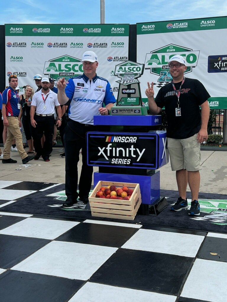 SpotterDerek's tweet photo. WHAT. A . DAY!! austin couldnt communicate with us, could only hear us but nobody panicked. Led most laps, fast car and won that damn thing!! @RCRracing @BennettFamilyCo  🏁 https://t.co/bng5s8kWqu