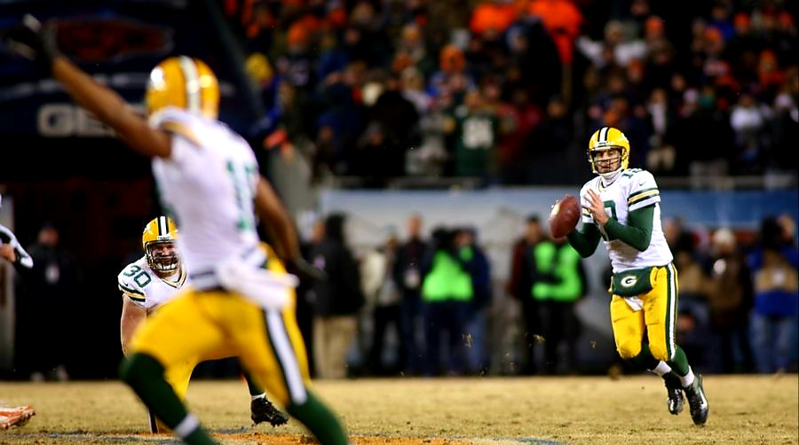 BookOfEli_NFL's tweet photo. "He's got Cobb!" https://t.co/P4gNLLYpEc