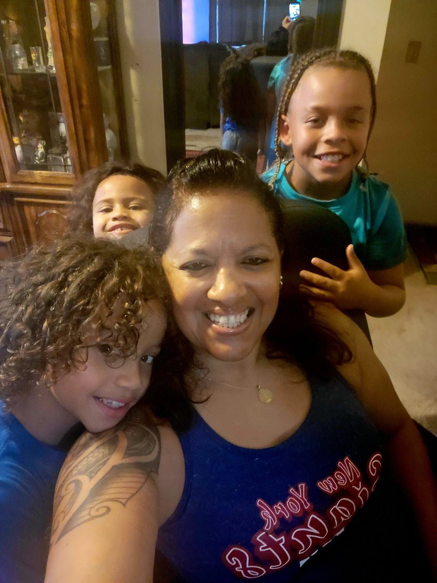 MartaECuevas's tweet photo. Enjoying the kiddos ❤️ https://t.co/XaSLa5puVV