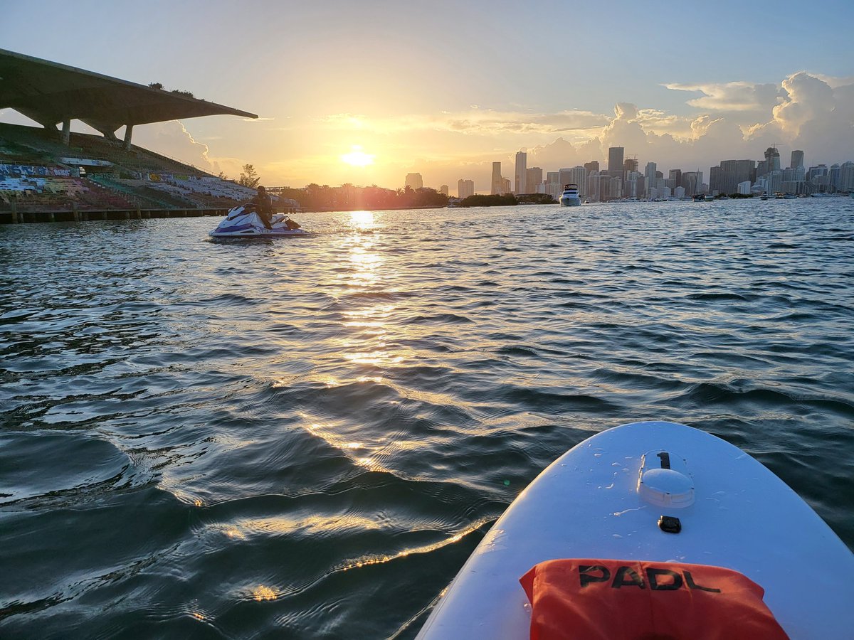 volvoshine's tweet photo. Tonights adventure was powered by #Miamitech
@ridepadl x @swagup

If you live Downtown/Brickell/Edgewater you've really got to try PADL

Crazy value &amp; way easier than lugging my paddleboard around!
Use code H41ZPW at https://t.co/juuckileCt for $20 off your  membership! https://t.co/NlZI8fn9M5