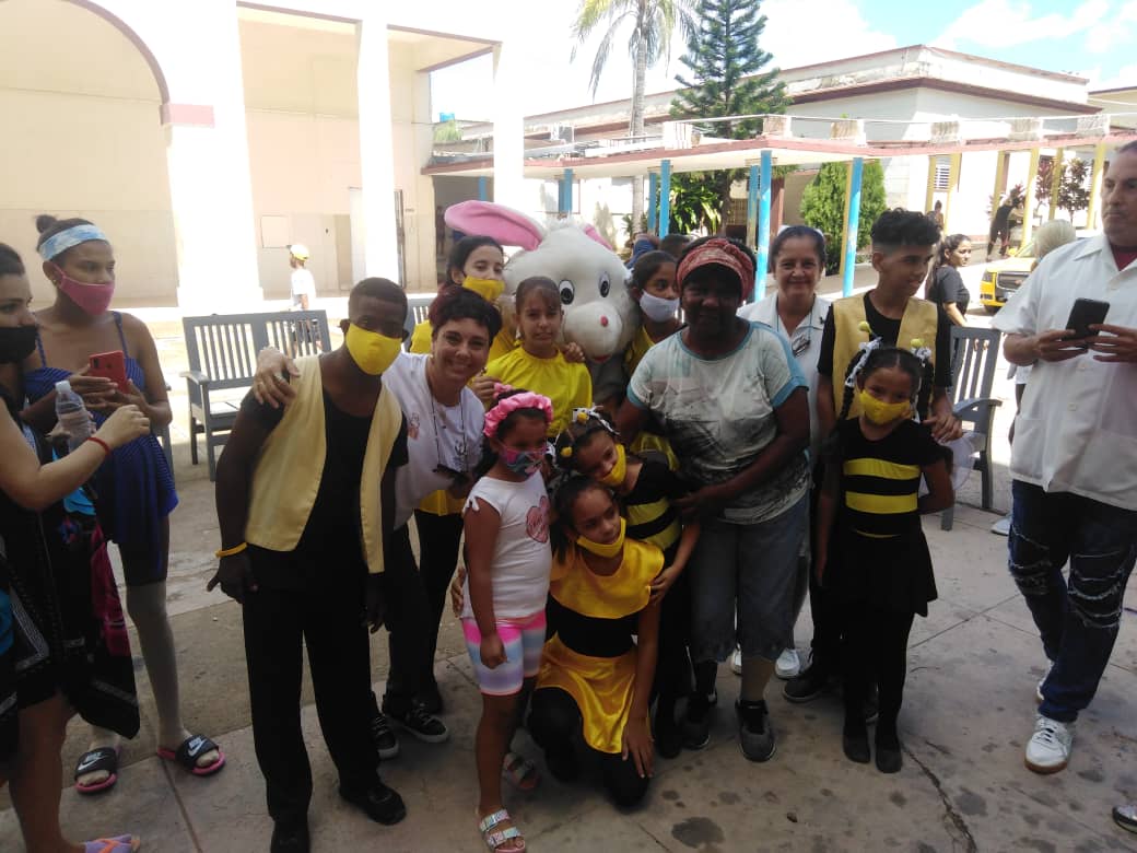 ChapleImbert's tweet photo. #Matanzas #HospitalMaterno #La Colmenita #CubaViveYTrabaja #MatancerosEnVictoria @SuselyMorfaG @puigmaria2021 @esqjerre @vidal_dayami https://t.co/2MO2CkPfjF