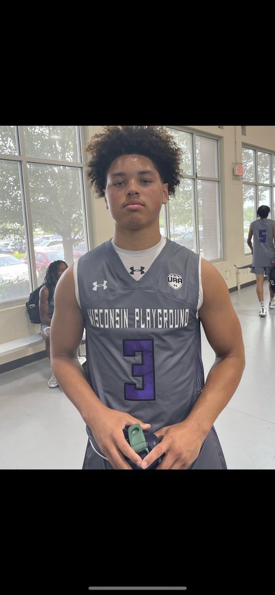 WisPlayground23's tweet photo. Great win over Illinois Triple Threat at @bayloryouth Summer Jam 51-36 @taso_giannaras 17pts and 5 Rebs @iamezrabrown3 11pts and @sam14670093 9pts and 10 Rebs @PGC_Playground @WisBBYearbook @allwisconsinb https://t.co/DEIKnAy9vF
