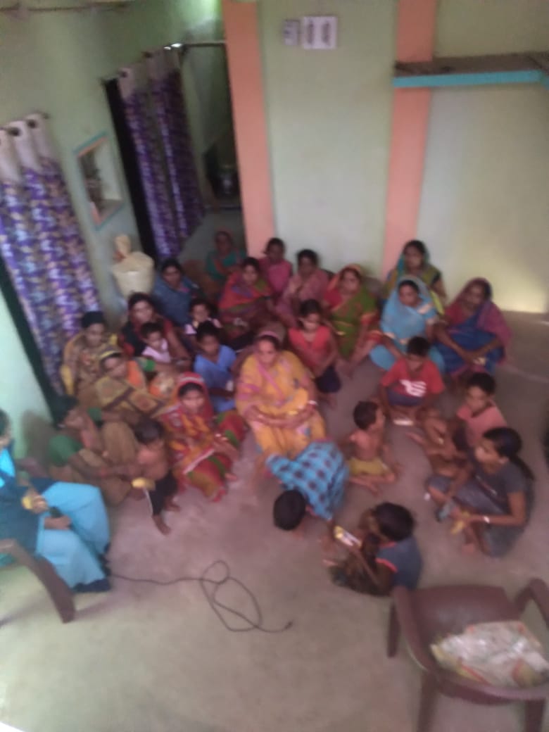 radiogunjan's tweet photo. #radiogunjan  organised a Narrow casting session At-saiyan on Accelerating IYCF including complementary foods and feeding practices and supporting community mobilization to improve child nutrition in Odisha #CINI #UNICEF India #YoungIndia  #communityradio https://t.co/VzpJNRDkNv