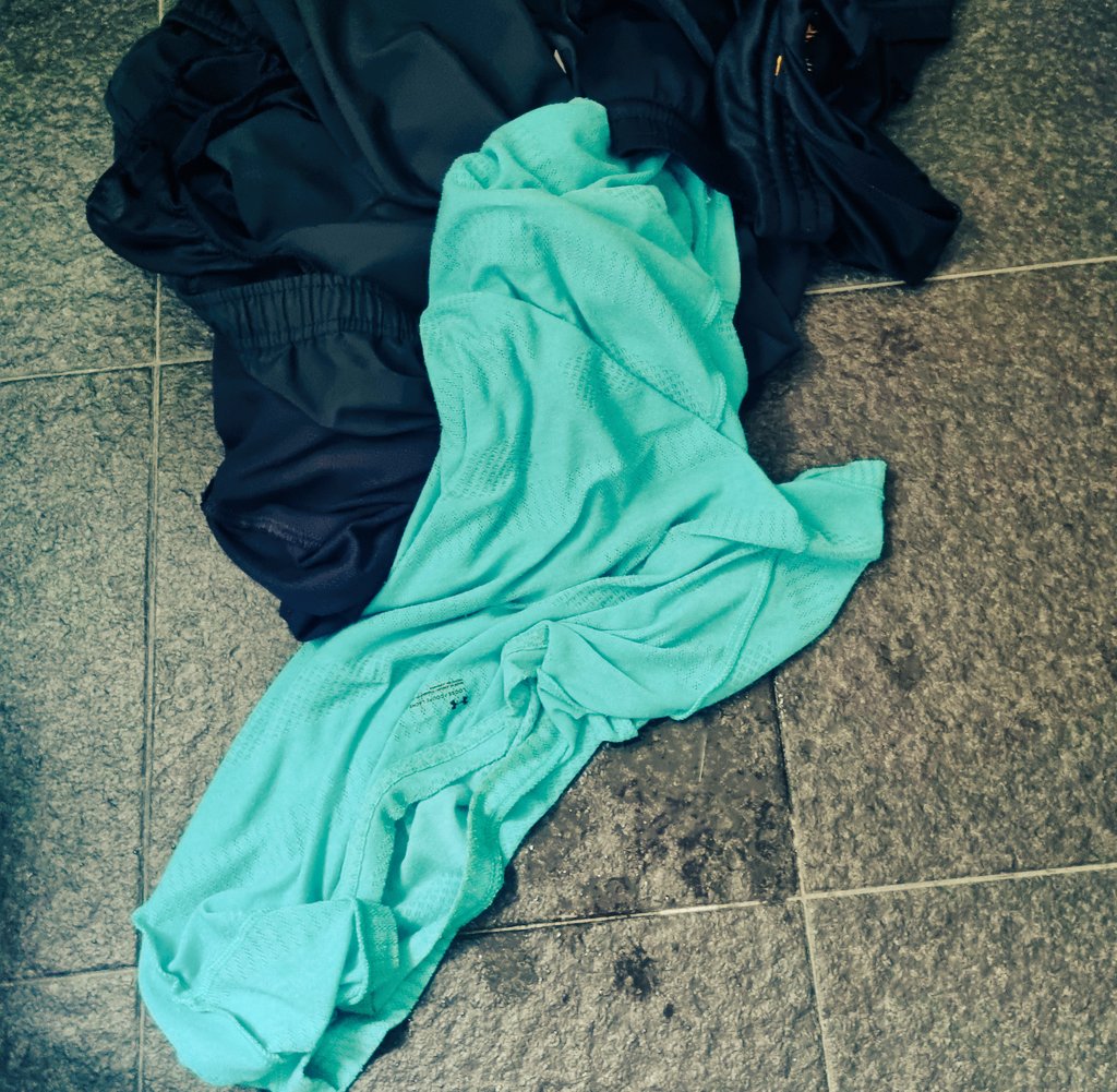 incandescentkit's tweet image. Wasn't easy but DONE. Stacking up small wins for the day. 
#dontstop #smallwinscount