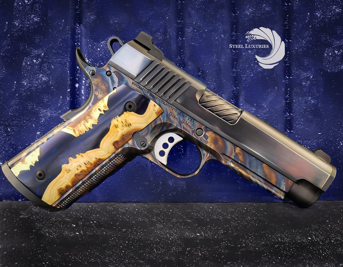 SteelLuxuries's tweet photo. The Guncrafter Industries Hellcat Commander - Color Case Hardened with a unique "BattleCrown"

#steelluxuries #1911 #9mm #45 #colorcase #colorcasehardening #guncrafterindustries #heirloom #gentlemenstyle #gundaily #pistolas https://t.co/YWlWqwijzm