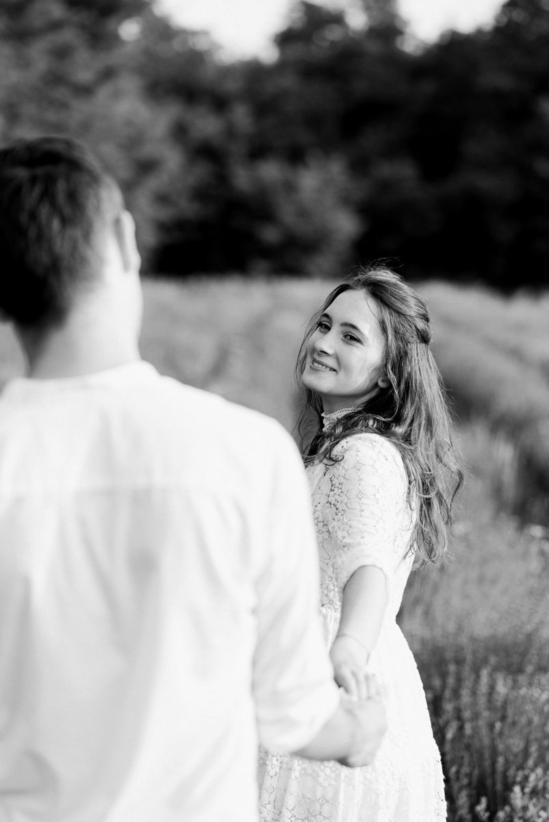 To fall in love with you
I didn't need to see a beautiful face or a perfect body
To fall in love with you
It was enough for me
to feel the kindness of your heart
the warmth of your soul
I was enveloped by the sweetness of your whole being
I saw you from my heart and it was yours