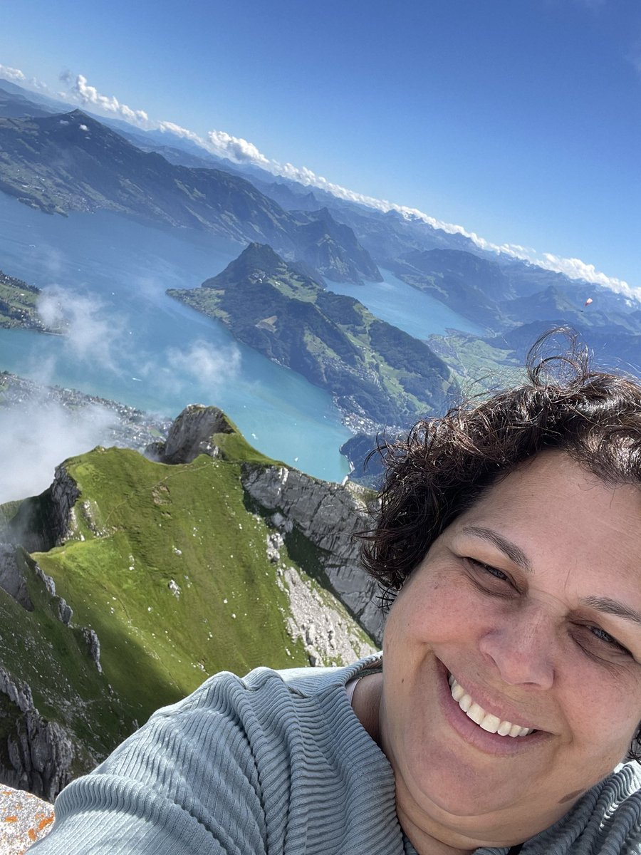 IlligAdventures's tweet photo. Mount Pilatus, Switzerland 🇨🇭 By far the most beautiful scenery ever! https://t.co/MMy7ZkS8Yb