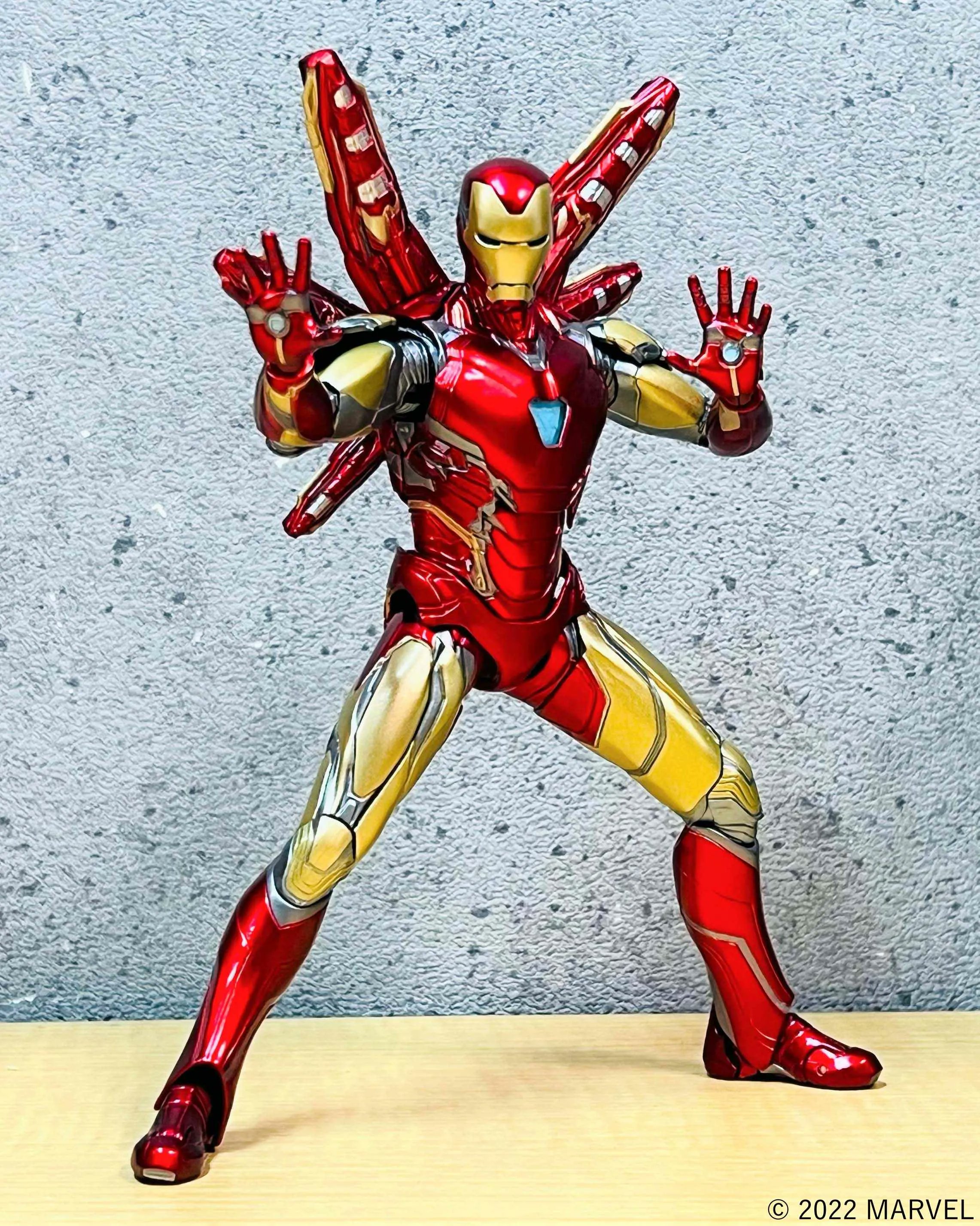 ２セット以上購入で、おまけ１本 MAFEX スパイダーマン バース VERS