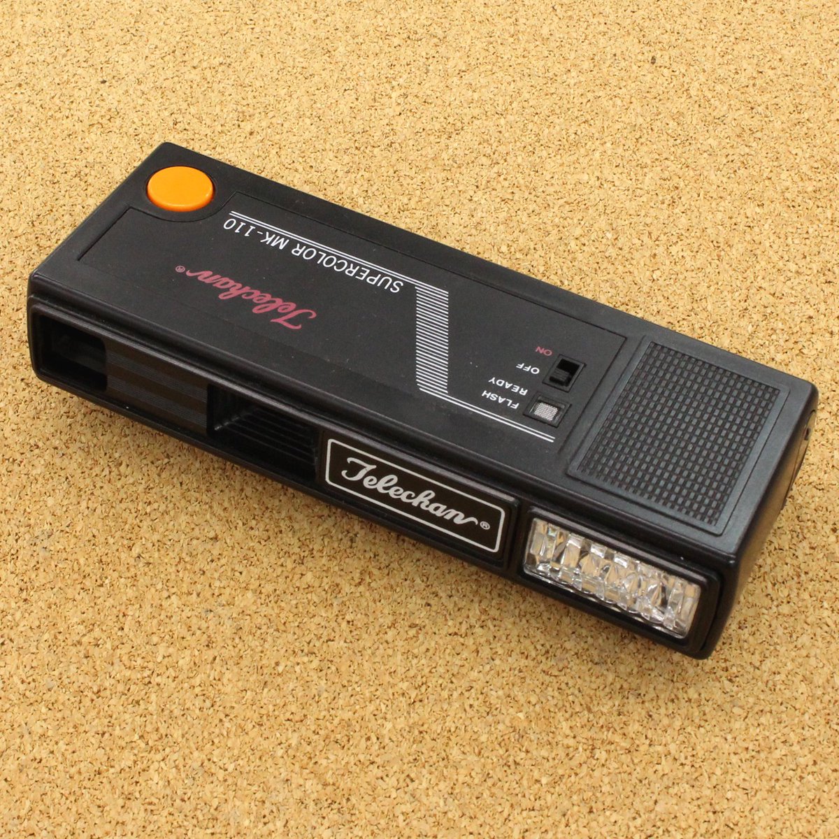 champcamera's tweet photo. 中古　#Telechan #SUPERCOLOR MK-110　￥800
By #みすずが丘(#あざみ野)
110(ポケット）フィルムを使用するカメラです。
もちろん撮影後も当店におまかせください。
カラーネガ110フィルムの現像、データ化も即日仕上げです！
#110フィルム #110フィルムカメラ
https://t.co/YaGbS3Hw2Y https://t.co/V7mKgrCQUD