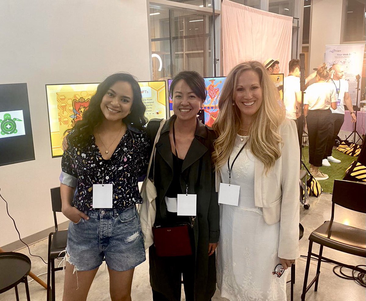 Amazing first day at #F3STIVAL!Thanks <a href="/JustBeJanice/">Janice Taylor</a> for taking the time and sharing with us. Loved the inspiring stories and conversations. Cc: <a href="/artyguava/">Arty Guava</a> <a href="/GuavaGirlsNFT/">Guava Girls</a>