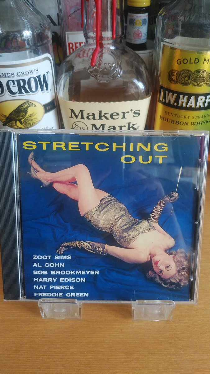 Bossa_chan's tweet photo. #NowPlaying
#ZootSims
#BobBrookmeyerOctet
#StretchingOut
ズート・シムズのほっこりテナーサックスもさることながら、ハリー・エディソンの小気味よいトランペットにシビれます。あー、シビれた。
https://t.co/DDWKnPbuHr
#Jazz #ジャズ https://t.co/aDUV3ccYs9