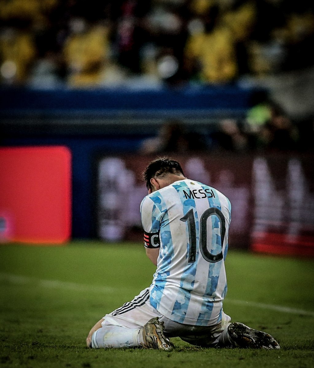 Lm10Messista's tweet photo. Hace un año fui la persona más feliz del mundo. Gracias eternas. https://t.co/o3bXBDQdL6
