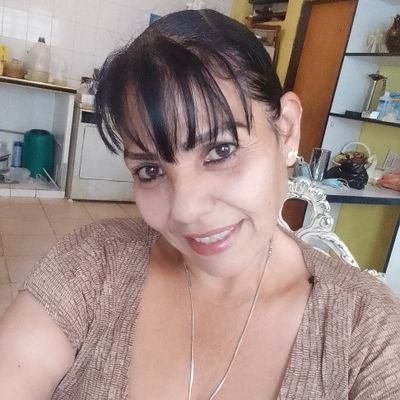 LaCausaRVe's tweet photo. Desde el equipo político nacional de #LaCausaR nos sumamos al dolor de nuestros compañeros, familiares y amigos por el fallecimiento esta noche en Ciudad Bolívar de nuestra querida compañera Neozothiss Taty Arteaga, una ejemplar luchadora por la democracia. Que En Paz Descanse. https://t.co/IvGHMkryuS