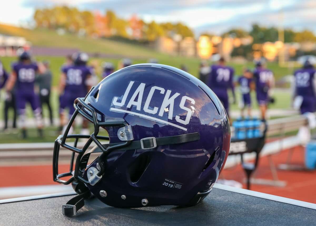 OfiliAmechi1's tweet photo. After a great talk with @CoachCarthel I’m blessed to receive an offer from the University of Stephen F. Austin! @CoachFaske @JDP_SachseTx @SachseStangs https://t.co/wtxt5oKlH3