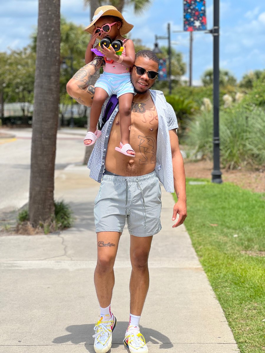 Mitch tweet media