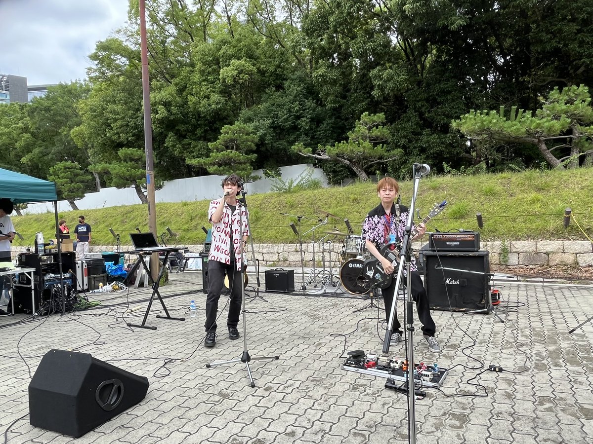sonicform1's tweet photo. 7/10 城天ストリート🏯
1組目は
✨『UNDECORATE』✨
本日城天ストリートスタート❗️
ロックチューンを
かき鳴らしてくれています🔥
#UNDECORATE
#フリーライブ
#大阪城公園
#城天 https://t.co/NgLNkGNLaI