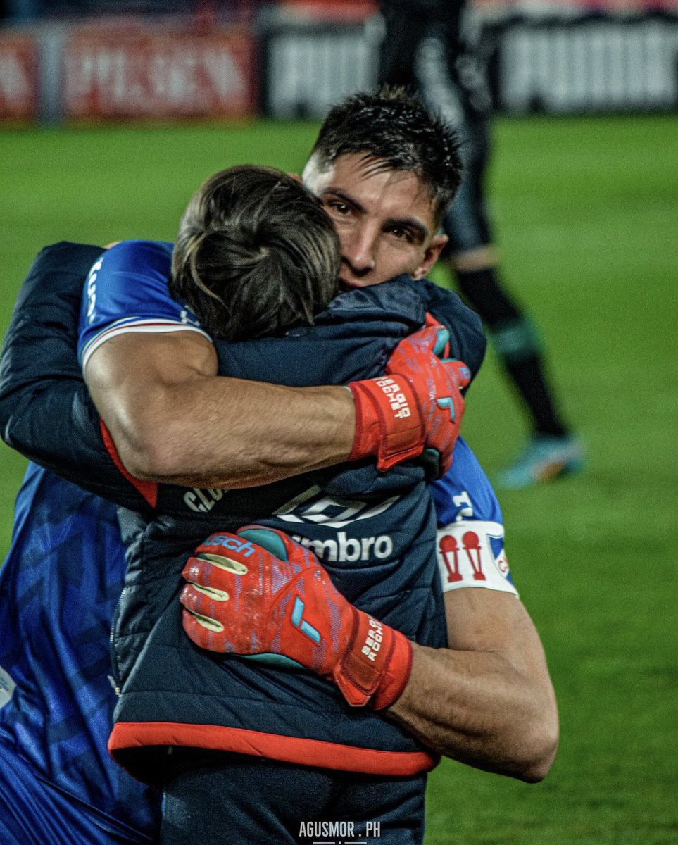 El Chino Rochet un tipazo dentro y fuera de la cancha. 

 📸: @agusmorales1994