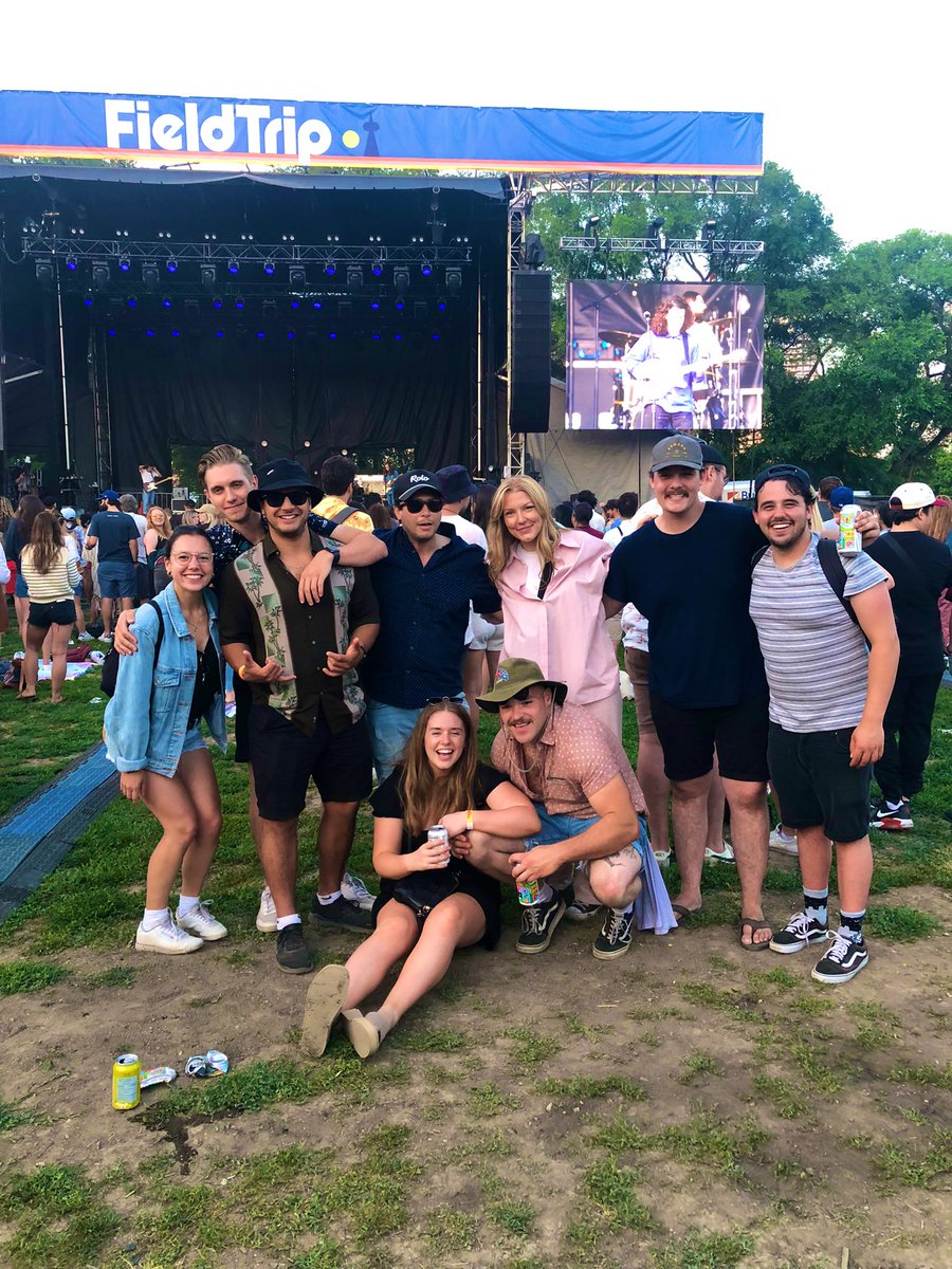 VanessaFrancone's tweet photo. A perfect day for a festival. Really enjoyed @FieldTrip - plus my faves @ThisIsValley performed ☀️🎶 #fieldtripTO https://t.co/mPSWVarI9k