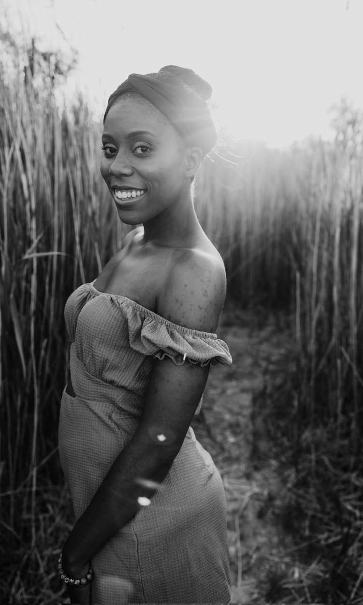 DanniPooh3's tweet photo. Pre Birthday Photoshoot 

3 More Days Until My Solar Return 🪐♋️

I'm Proud Of You Queen D https://t.co/B5FwAQKzWD