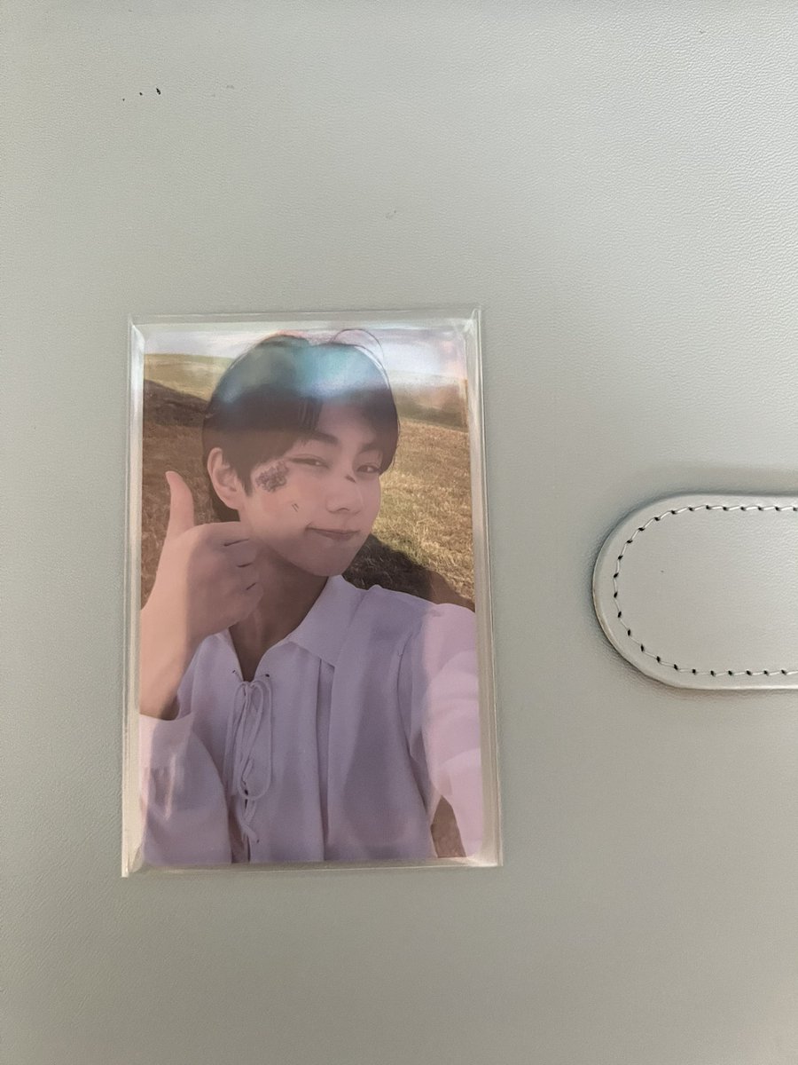 won0709's tweet photo. wts lfb  | enhypen ph

Jungwon d:a pst ld
₱900 (800 if payo)
— mint condition

mop: gcash
mod: jnt https://t.co/v0MueeZ1gt
