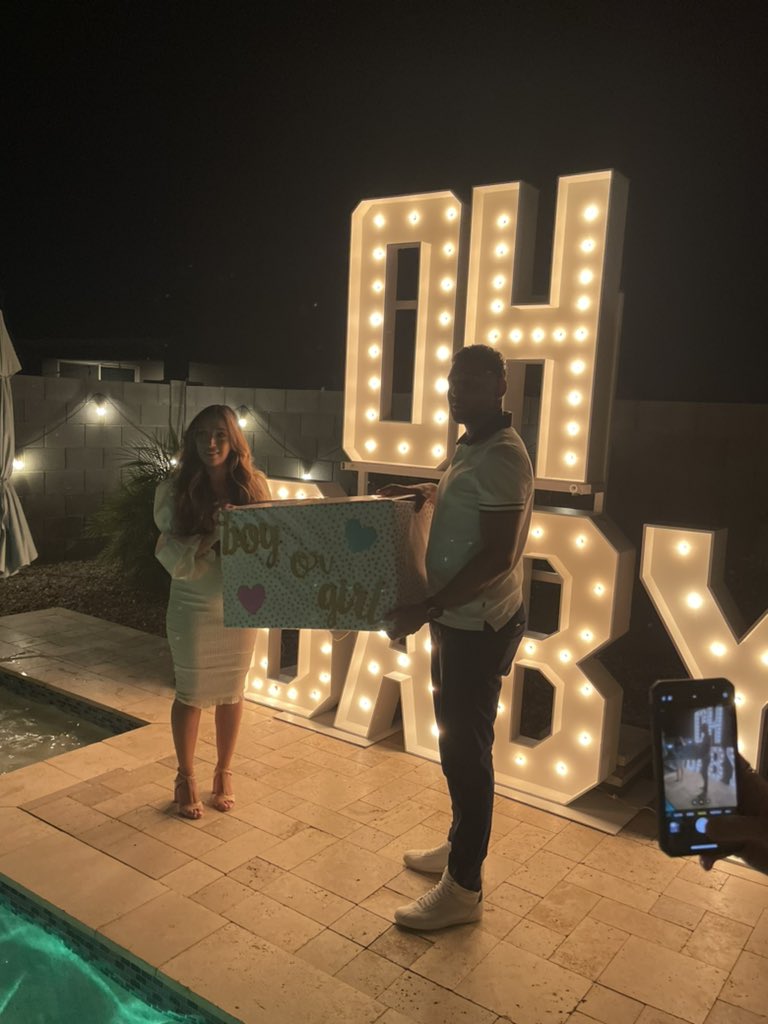 BarnettforAZ's tweet photo. It’s a Boy. Congrats Dehlia and Angel Sanchez #FutureMLB https://t.co/f7hK6wv7Ca