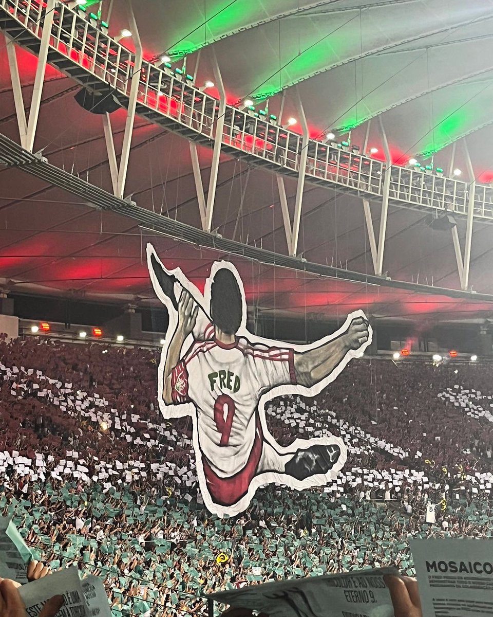 youngfluoficial's tweet photo. Histórico!

Parabéns a toda as torcidas e pessoas envolvidas nessa festa! 

#FredEtern9 https://t.co/pJfoOnJuJD