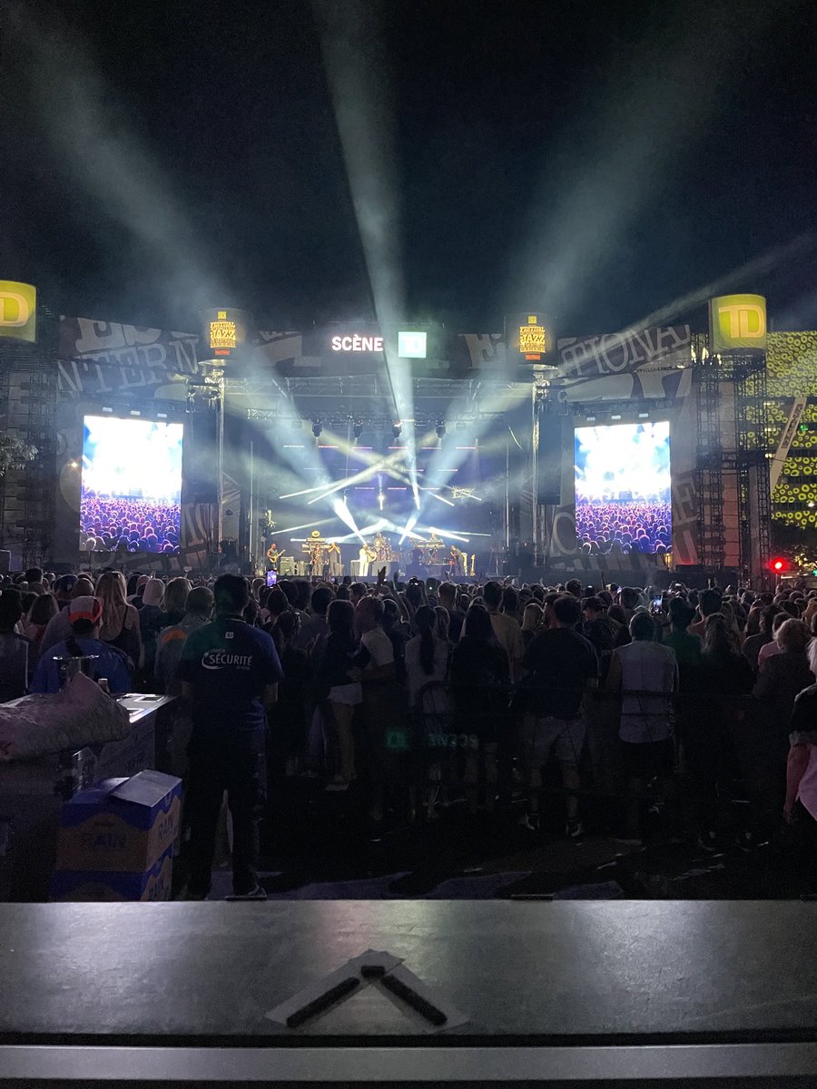 Jonmix tweet picture