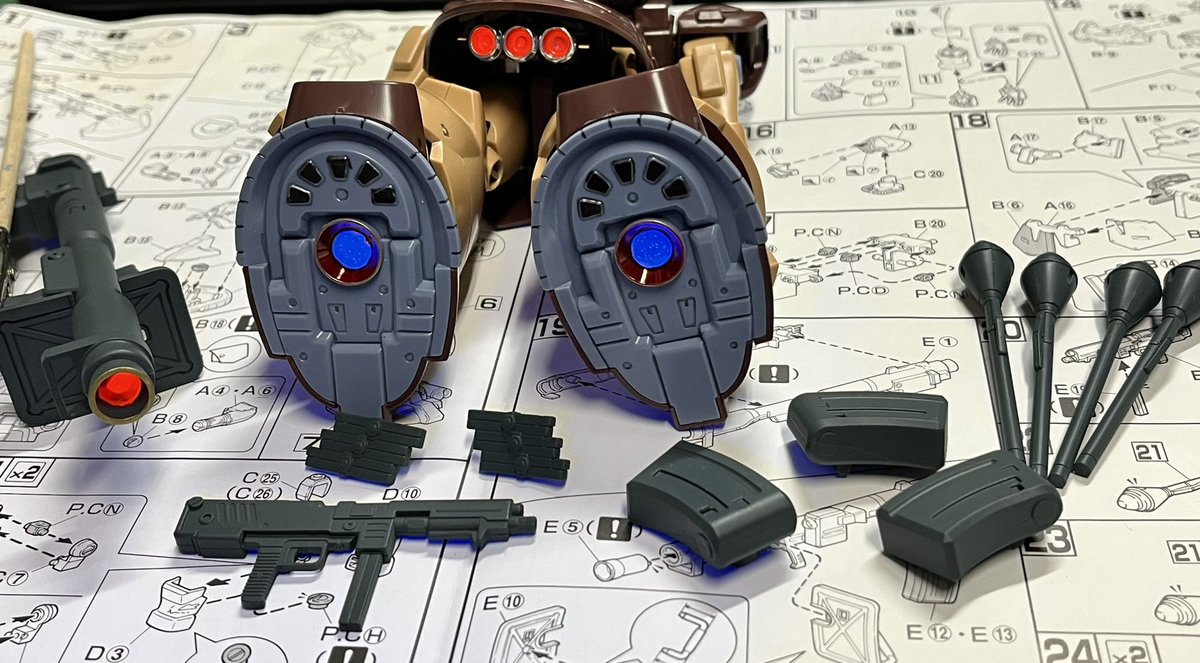 K22751378's tweet photo. #ガンプラ
#HGUC027
#MS09F
#ドムトローペンサンドブラウン
ちょこちょこ進めてほぼ完成😅
只今 手直し中😲
武器は塗装しました〜
( ・∀・)r鹵~<≪巛
完成後ビコーンしまーす😳 https://t.co/vIxUieQtdy