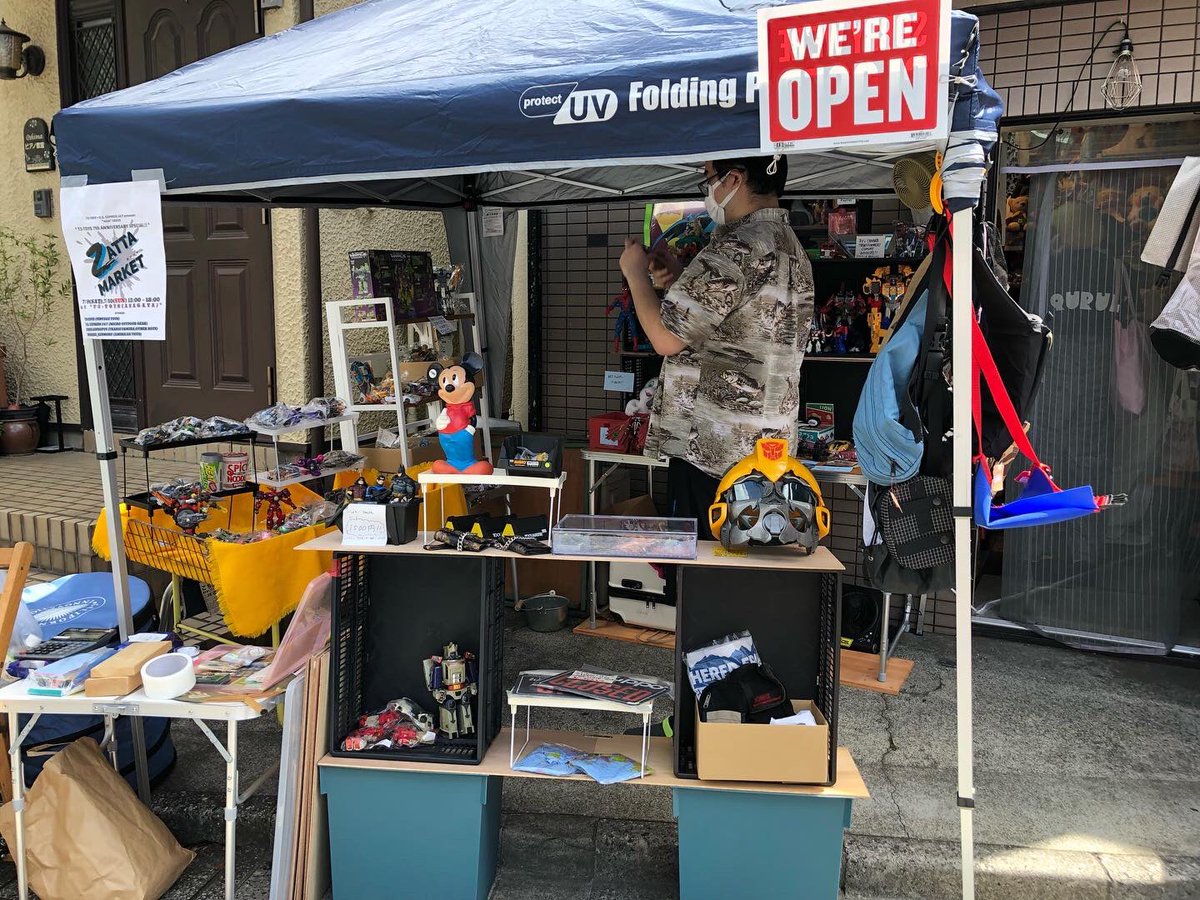 abcdefz4649_usa's tweet photo. 【ZATTA MARKET 7/9(土),10(日)13:00-18:00 at T3-TOYS】
最終日オープンしました☺︎
・T3-TOYS(@ttt_toys)
・U.S. EXPRESS 24/7
・PAPELANPROPUS(@papepu_junktoys)
・RYOSUKE_KENMOKU
#usexpress #minigeeks #t3toys #papelanpropus #outdoor #popupstore #ビンテージ #アメトイ #高円寺 #阿佐ヶ谷 https://t.co/yEGglkM8tv
