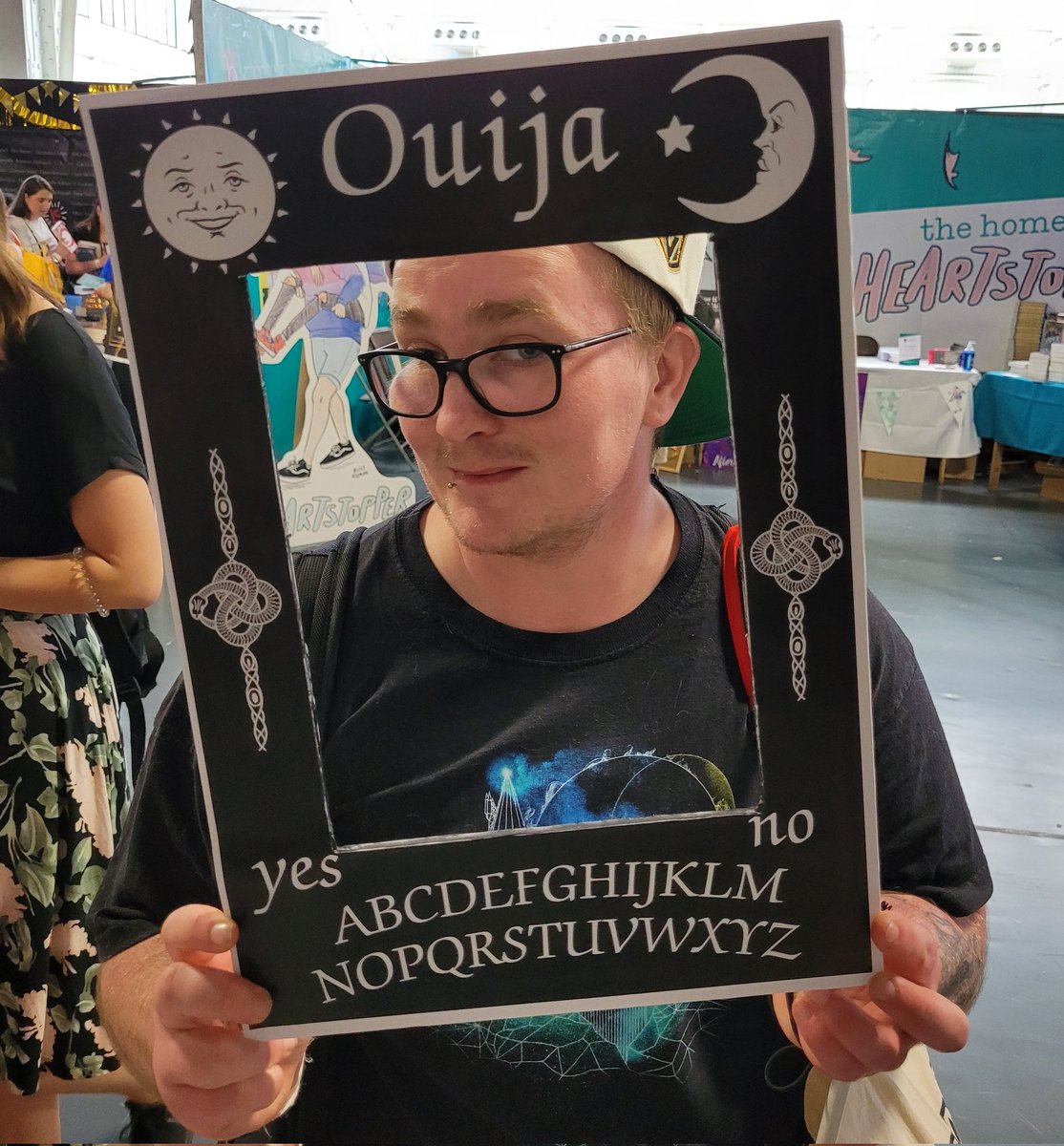 Favourite horror film = Shutter Island 😏 (What's scarier, my caffeine-deprived face on Day 3 of #yalc2022, or these books? 🤔) #TheHauntingOfTyreseWalker #TheRipperofWhitechapel