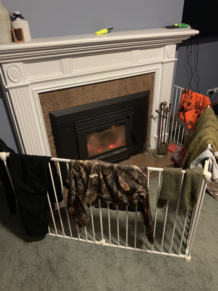 clarky244's tweet photo. When you have a planned hunt and need to make sure your gear is ready to go #hunting #bowhunting https://t.co/HH5xf9dfjz