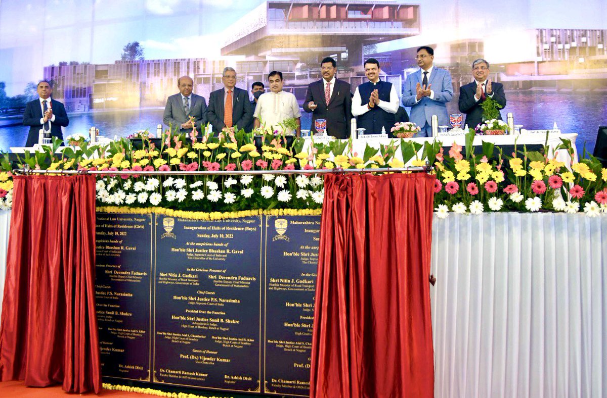 Dev_Fadnavis's tweet photo. Delighted to join the inauguration of Hostel building in the campus of Maharashtra National Law University, Nagpur this morning with Hon Union Minister @nitin_gadkari ji, Hon Supreme Court Judges Justice Bhushan Gavai ji,… https://t.co/du0Mf6Ukd7