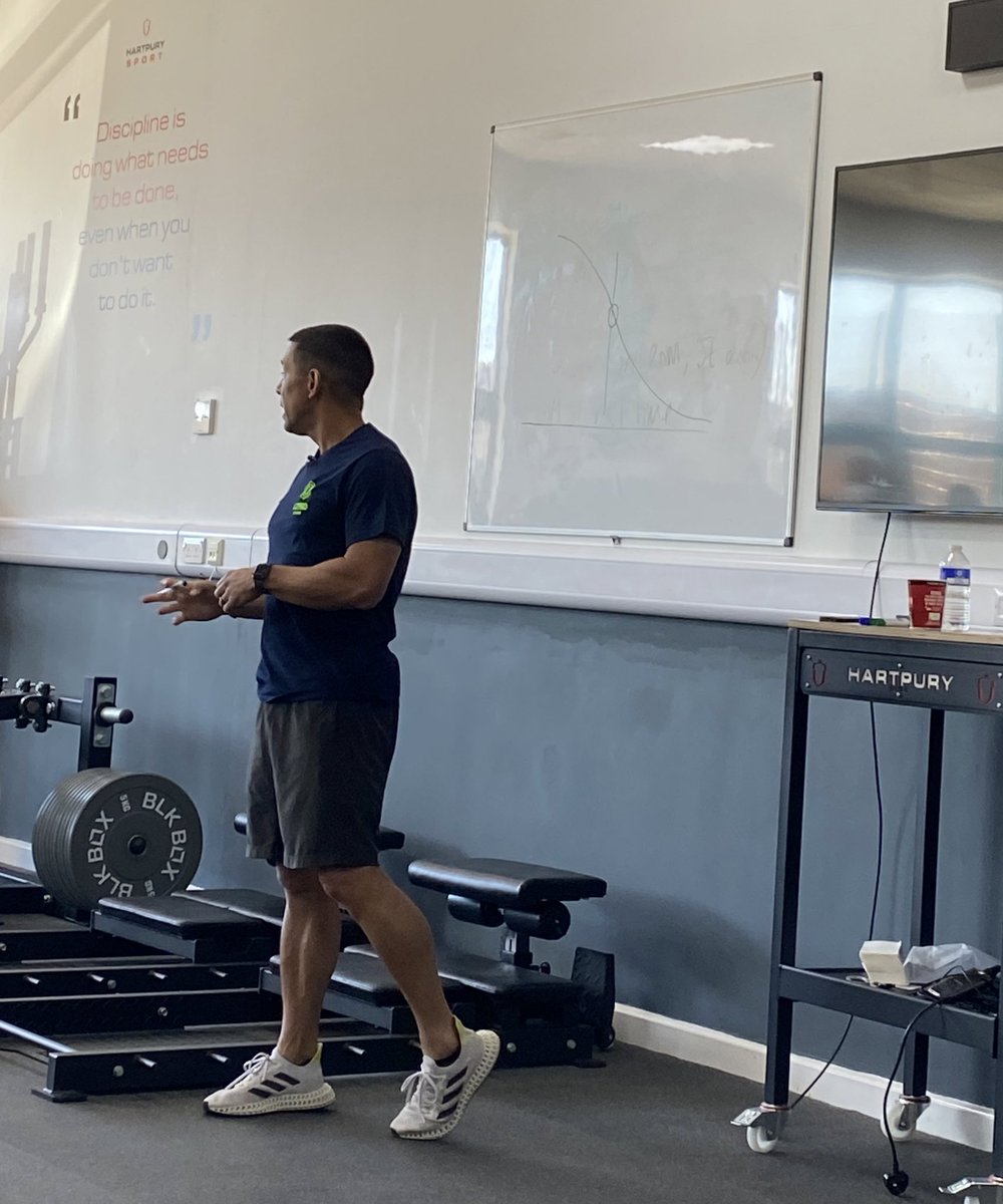 Sam Blanchard (@sjbphysio_sport) on Twitter photo <a href="/MikeYoung/">Mike Young, PhD</a> we often operate in the gym and focus on one side of the load / velocity curve and forget that the athlete operates better outside of the gym and on the other end of the curve. <a href="/MikeYoung/">Mike Young, PhD</a> we often operate in the gym and focus on one side of the load / velocity curve and forget that the athlete operates better outside of the gym and on the other end of the curve.