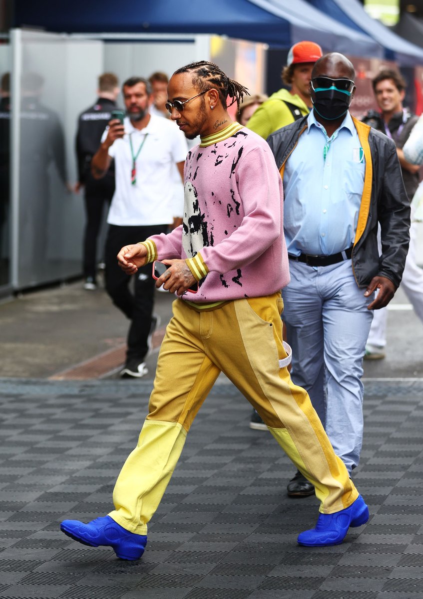 Sir Lewis Hamilton Updates(back in 2025) tweet media