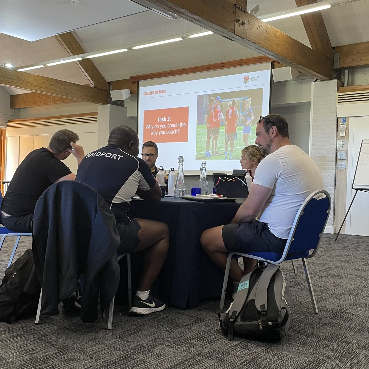 RFU_GameDev's tweet photo. Kicking off the 22/23 🏴󠁧󠁢󠁥󠁮󠁧󠁿🏉Advanced Coaching Award programme today in the South West at Bristol Uni. 
Excellent discussion on ‘why you coach the way you coach.’
Setting the scene for exploring coaching approach. https://t.co/PW5jZKeZbv