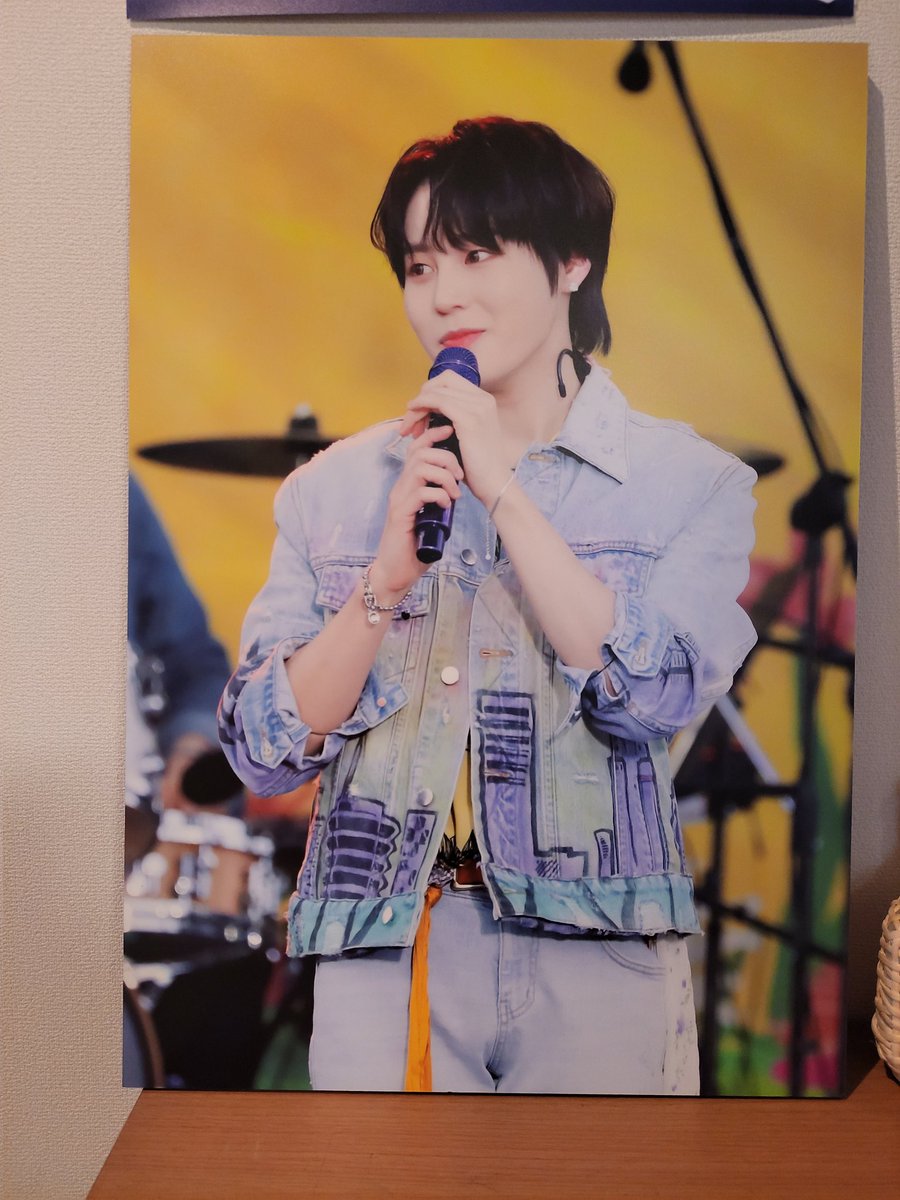 <a href="/SkyFor_0322/">Sky For</a> 
무대위 노래하는 #하성운
제일 사랑하는데,

뽑기에서
A3액자 당첨되서
보자마자 찜해놓은 
떵우니 데리고 왔어요😍

예쁜 하성운☁️ 가득한 
전시회&amp;이벤트
감사합니다❤️
 #하성운컴백한다_하늘이들아같이놀자