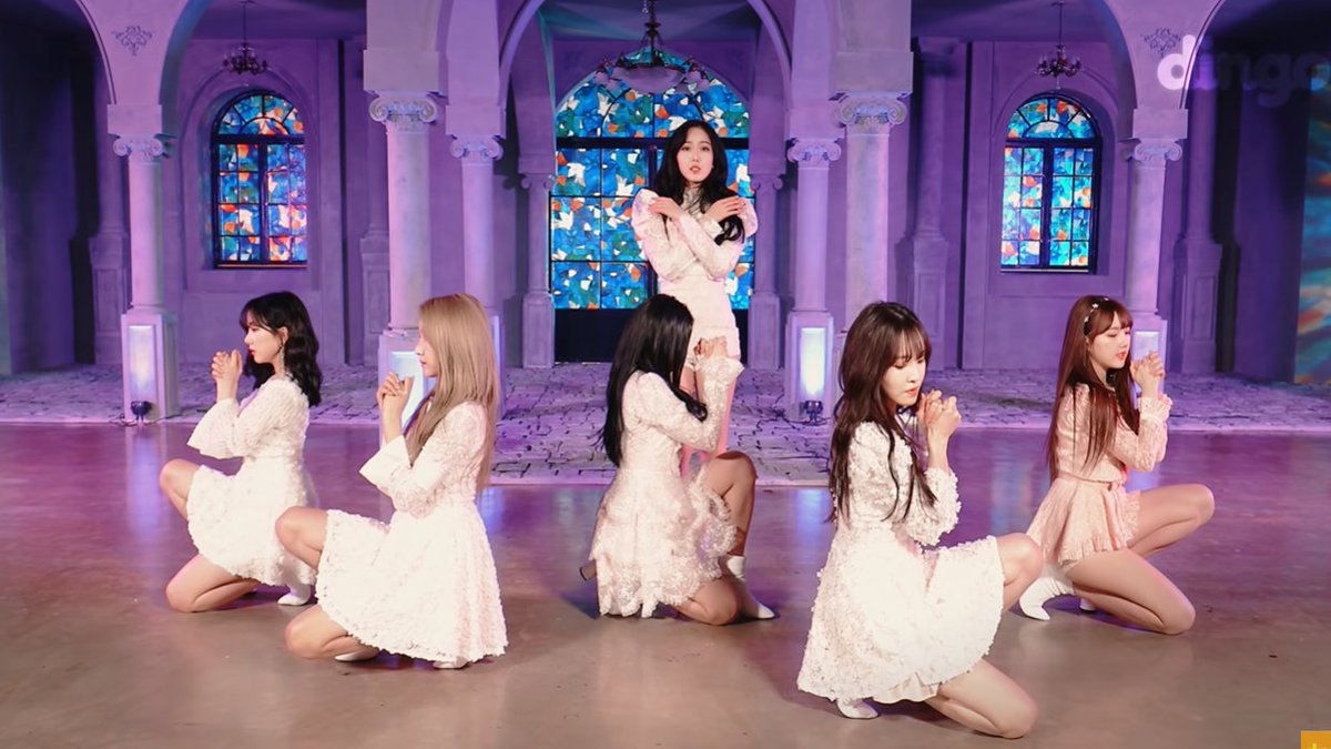 WJSNGFRD's tweet photo. same spot, different vibes

#GFRIEND #WJSN https://t.co/yF2cWjRjkk