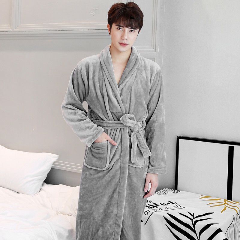 wg885's tweet photo. 我正在以 RM48.00的价格售卖 Coral velvet nightgown. 法兰绒睡袍，酒店睡衣Flannel plus-si... 。 立即浏览Shopee！ https://t.co/9MYCaQpe2o #ShopeeMY https://t.co/Eh807xjkRP