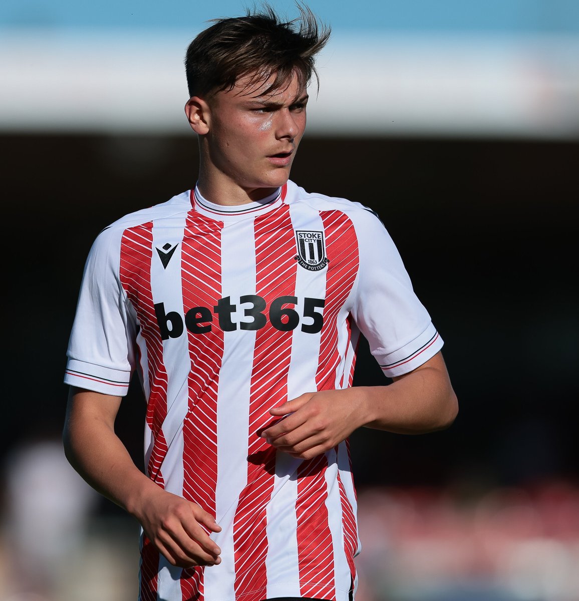 𝙀𝙢𝙧𝙚 💫

<a href="/EmreTezgel20/">Emre Tezgel</a> 👊