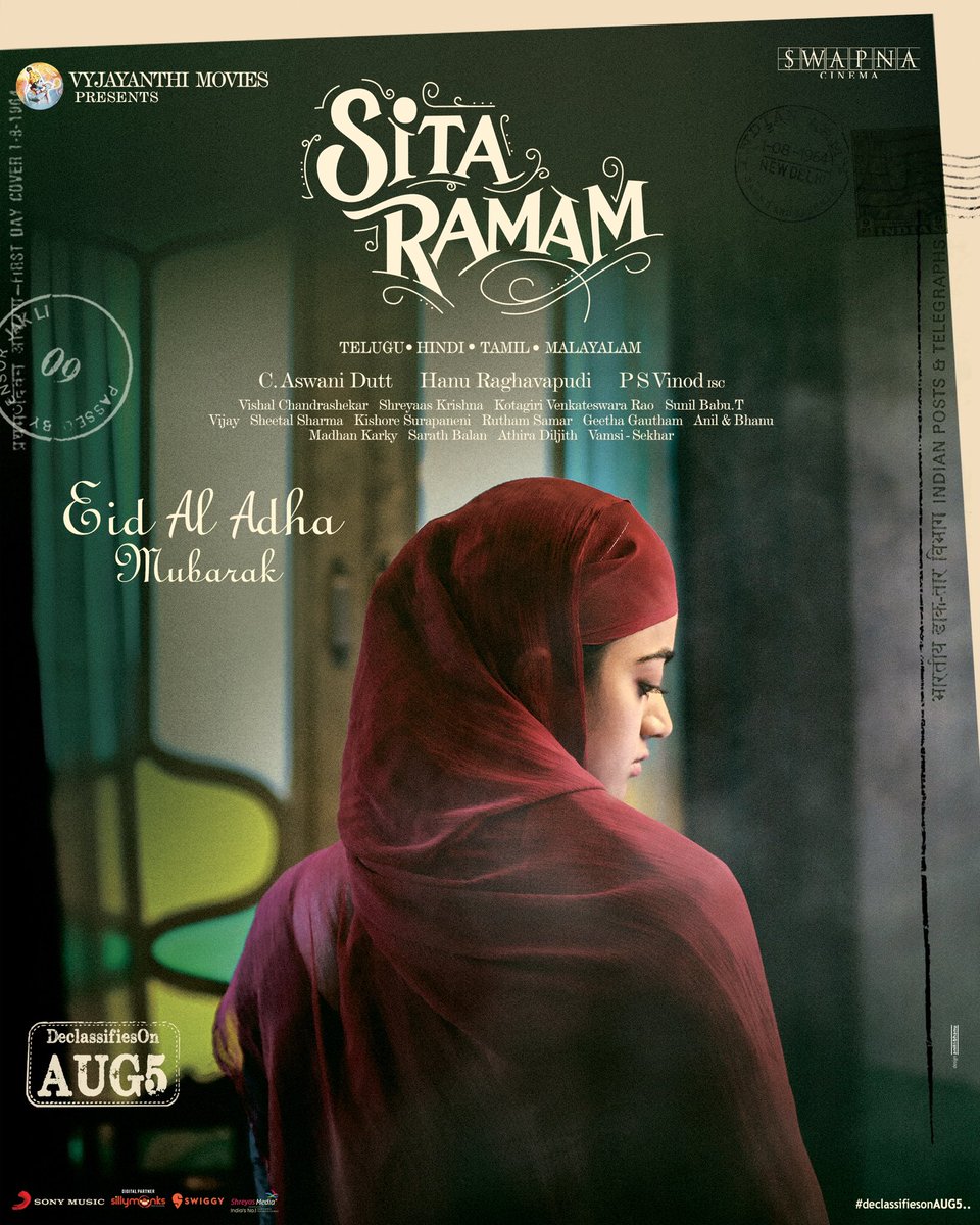 #EidAdhaMubarak  from our Rebellious #Afreen, to you and your family...

#SitaRamamFromAug5 @dqsalmaan @hanurpudi @mrunalthakur #PSVinod @vyjayanthimovies @sonymusic_south