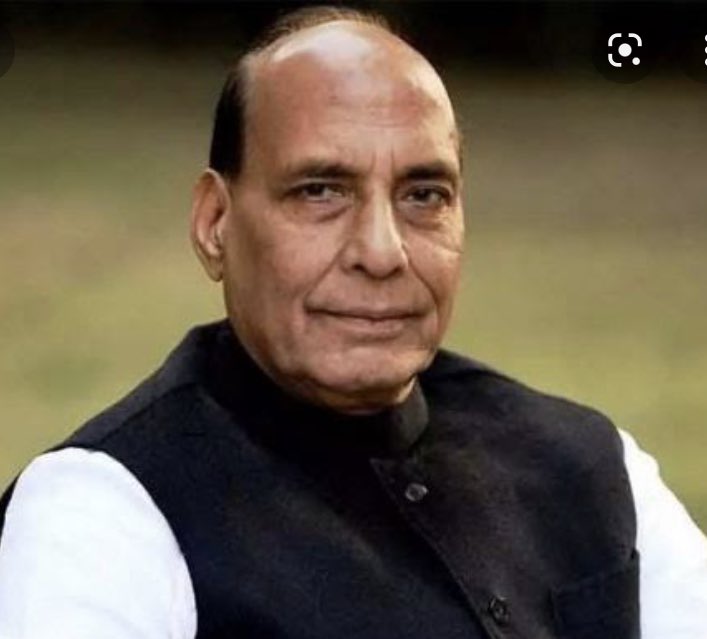 भाजपा के वरिष्ठ नेता,मा केंद्रीय  रक्षा मंत्री,अपने मुख्यमंत्रित्व काल में उत्तरप्रदेश के शिक्षकों को केन्द्र के समान वेतनमान देकर शिक्षकों के जीवन में समृद्धि एवं ख़ुशहाली लाने वाले शिक्षक मसीहा मा राजनाथ सिंह जी को जन्मदिवस की हार्दिक शुभकामनाएँ
<a href="/rajnathsingh/">Rajnath Singh</a> 
<a href="/NeerajSinghSays/">𝐍𝐞𝐞𝐫𝐚𝐣 𝐒𝐢𝐧𝐠𝐡</a>