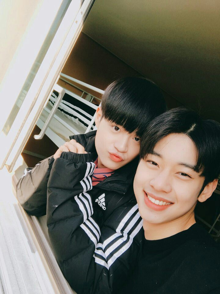 DH0917_'s tweet photo. 나만 또 나이 먹었지 🥹🥹 https://t.co/YRRUehjPcg
