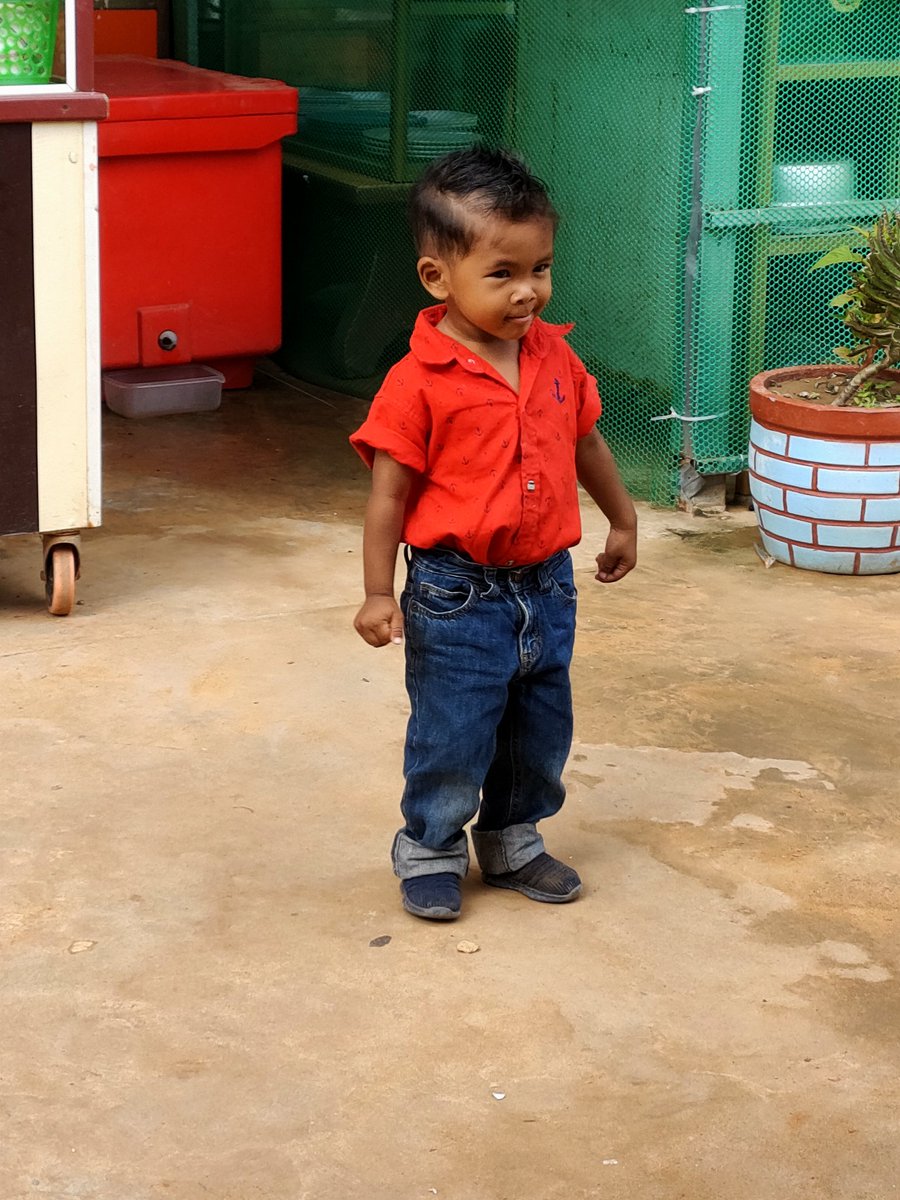 oumsamnang1 tweet picture