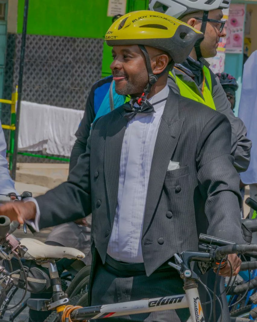 CriticalMassNbi's tweet photo. Critical mass Nairobi Dress-up ride was Biketastic 🚲 
#bikelife #bikes #bikelove #funbikes https://t.co/nOCLtw0onX